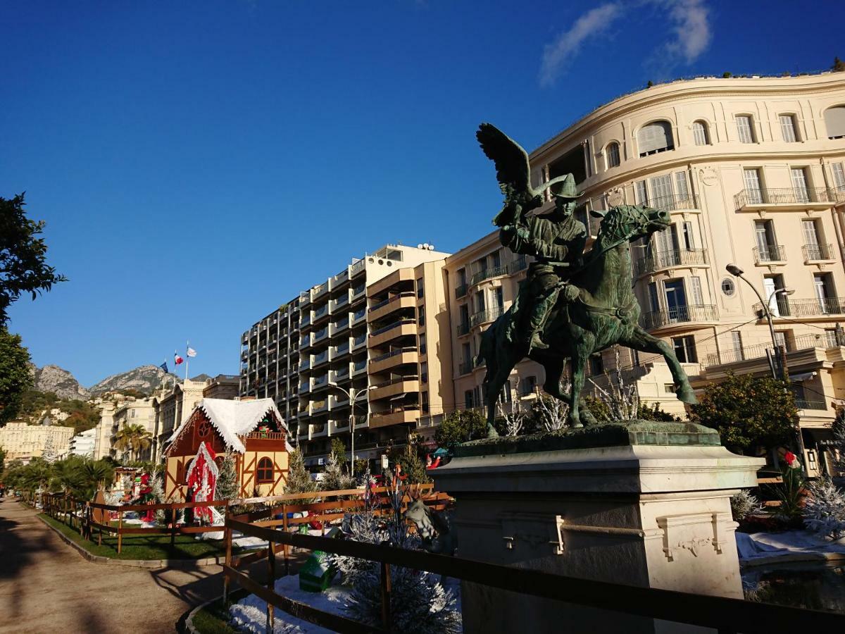 Panoramica *